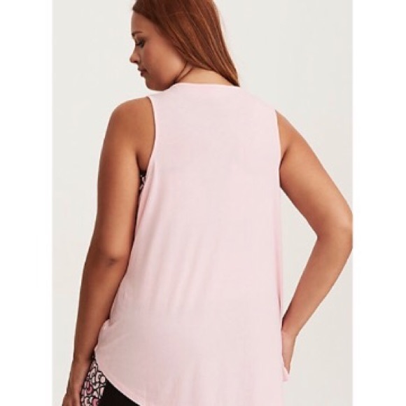 Torrid Hello Kitty tank - Picture 4 of 4